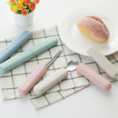 Wheat straw toothbrush holder