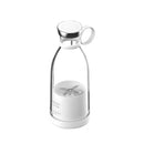 Portable fruit juice machine